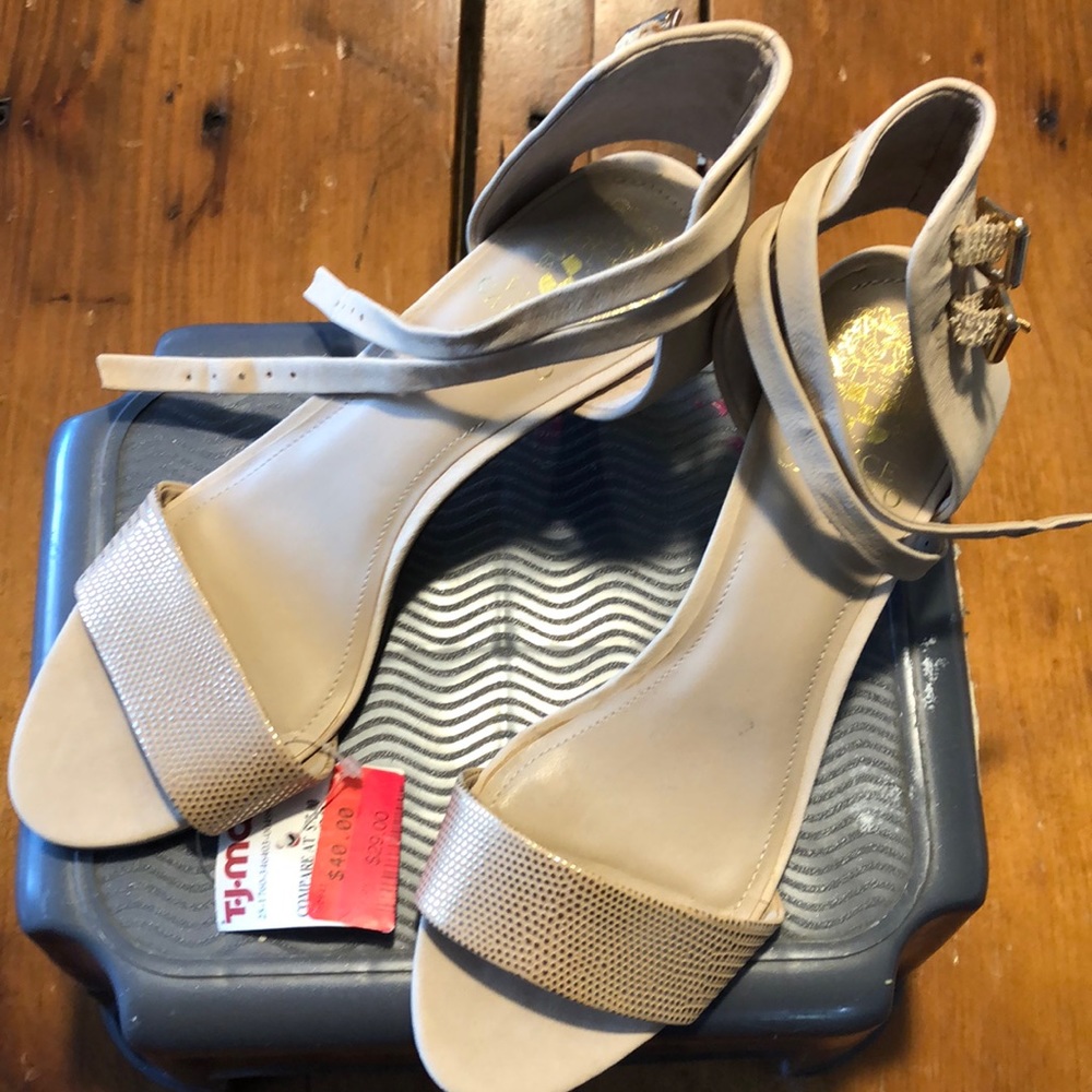 Vince Camuto high heel shoe